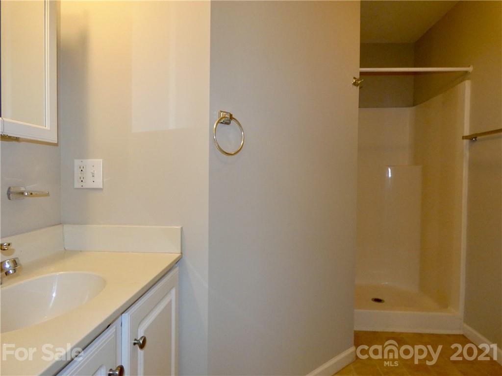 3 Gash Farm Road, Unit 1 Asheville, NC 28805 - Photo 43 of 44 Gallery Image 43