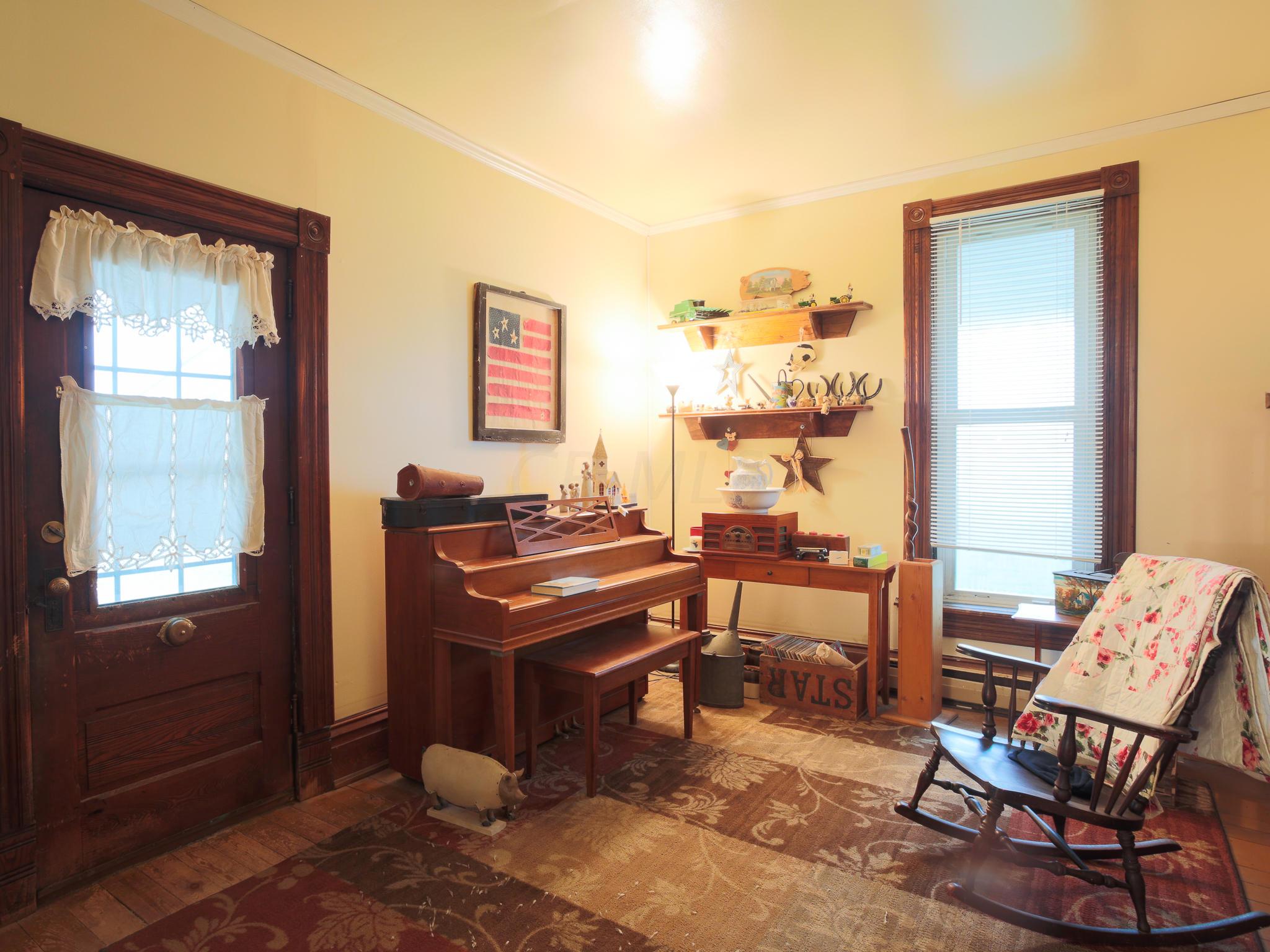 7020 Seeds Road Orient, OH 43146 - Photo 5 of 33 Gallery Image 5