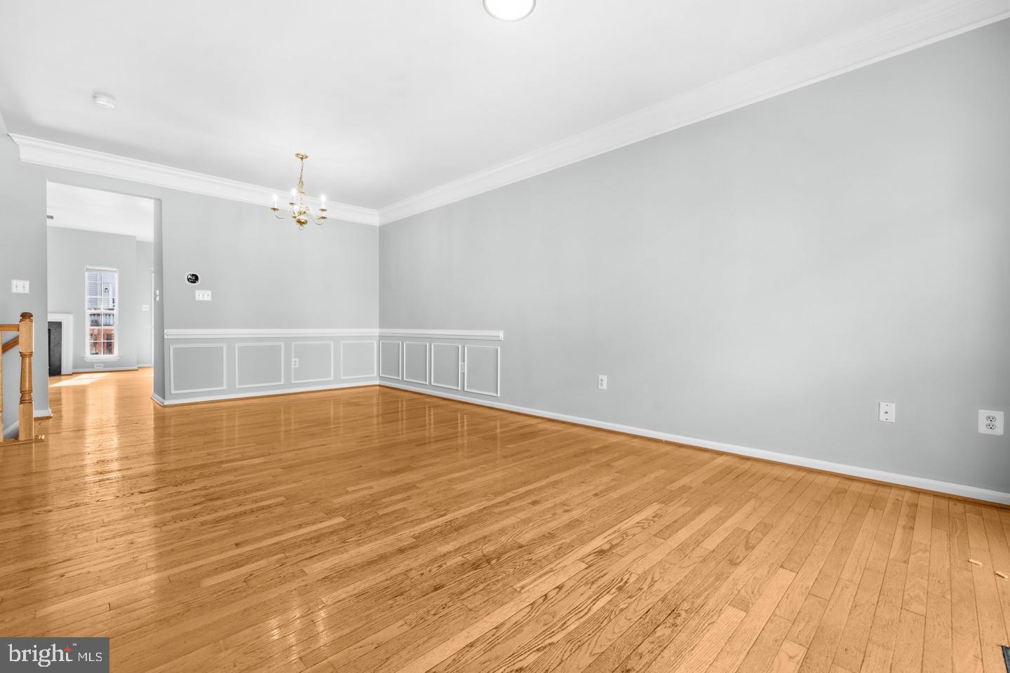 6687 Roderick Loop Gainesville, VA 20155 - Photo 6 of 46 Gallery Image 6