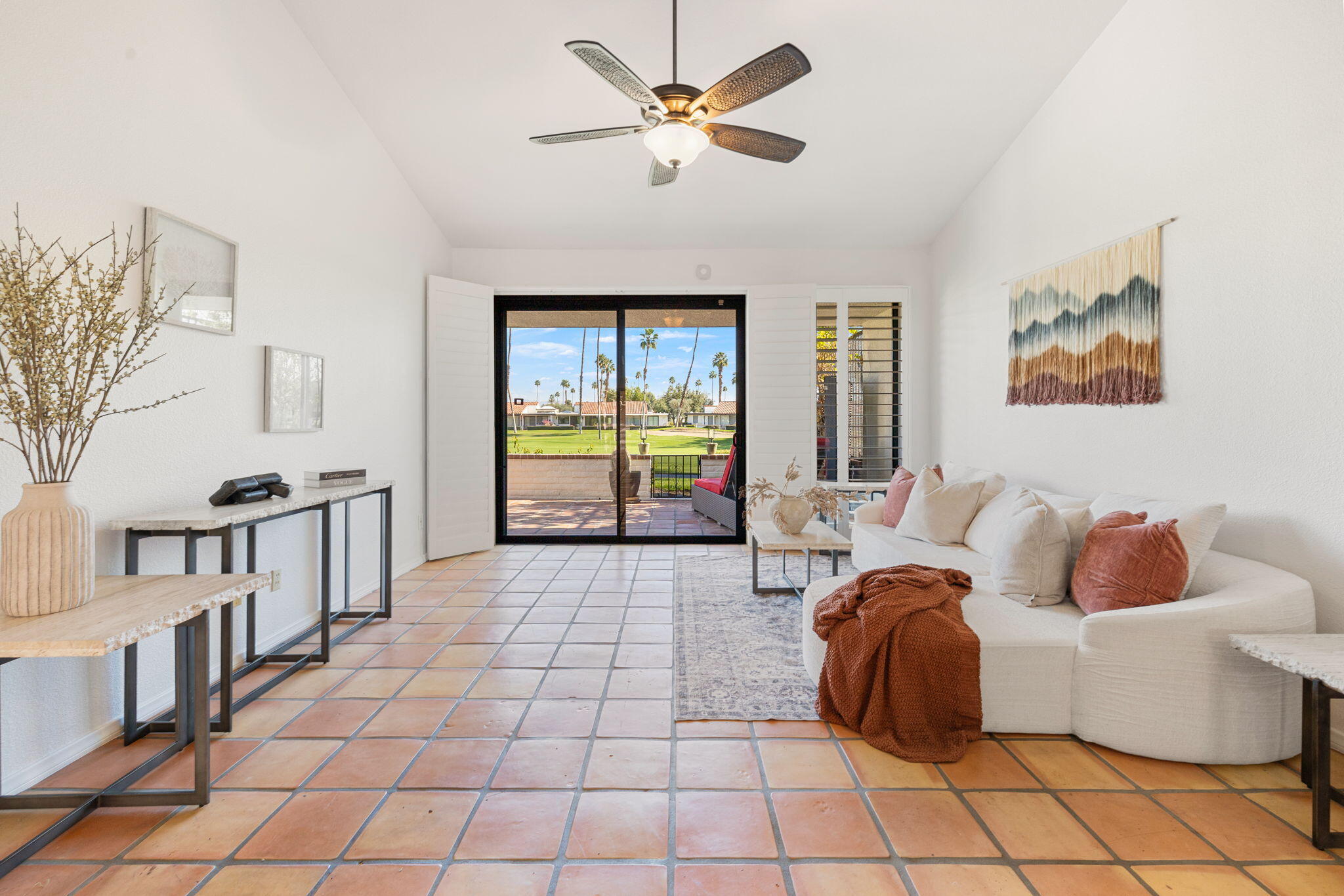 175 Torremolinos Drive Rancho Mirage, CA 92270 - Photo 11 of 60 33-web-or-mls-AM4A8048