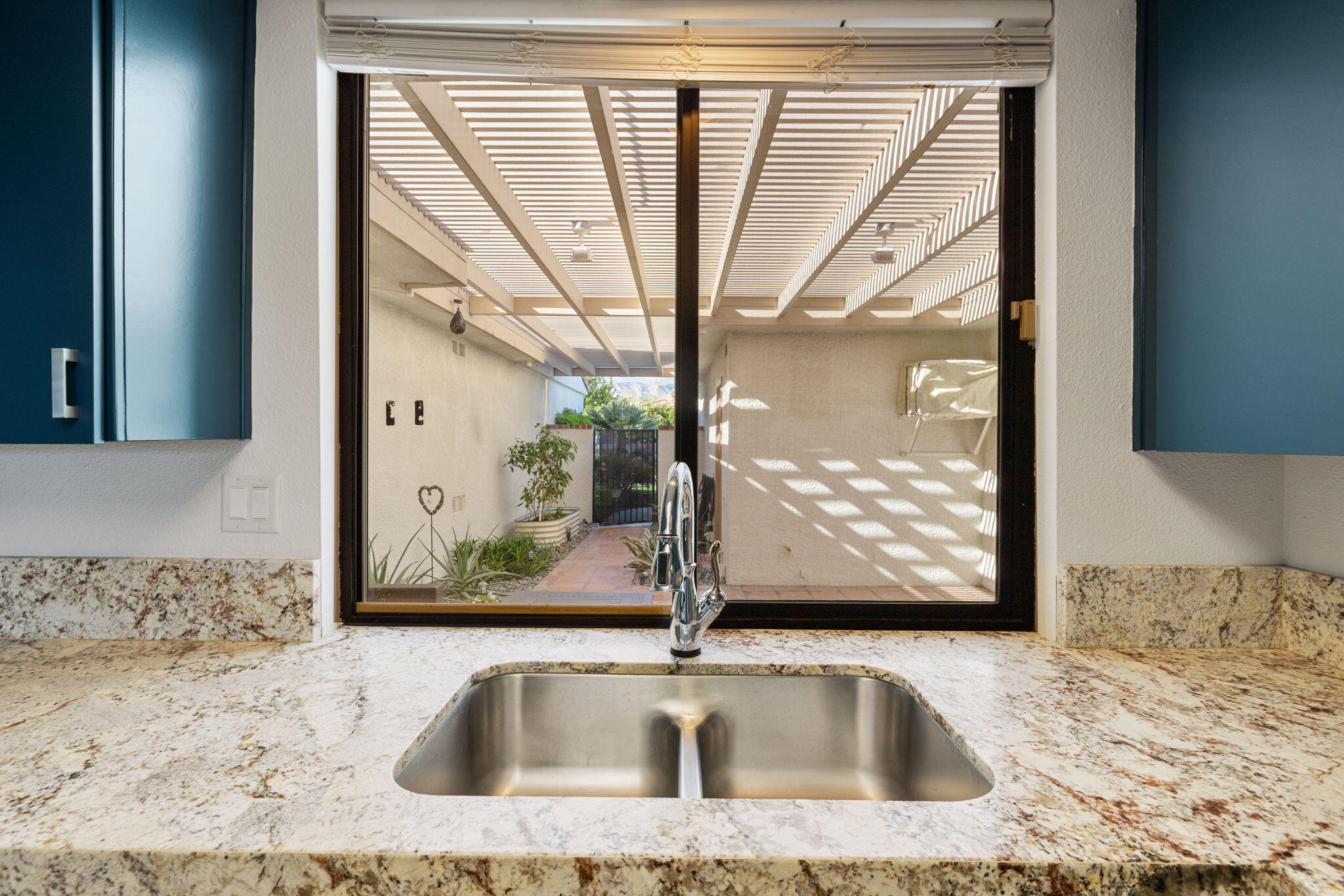 175 Torremolinos Drive Rancho Mirage, CA 92270 - Photo 17 of 60 42-web-or-mls-AM4A8003