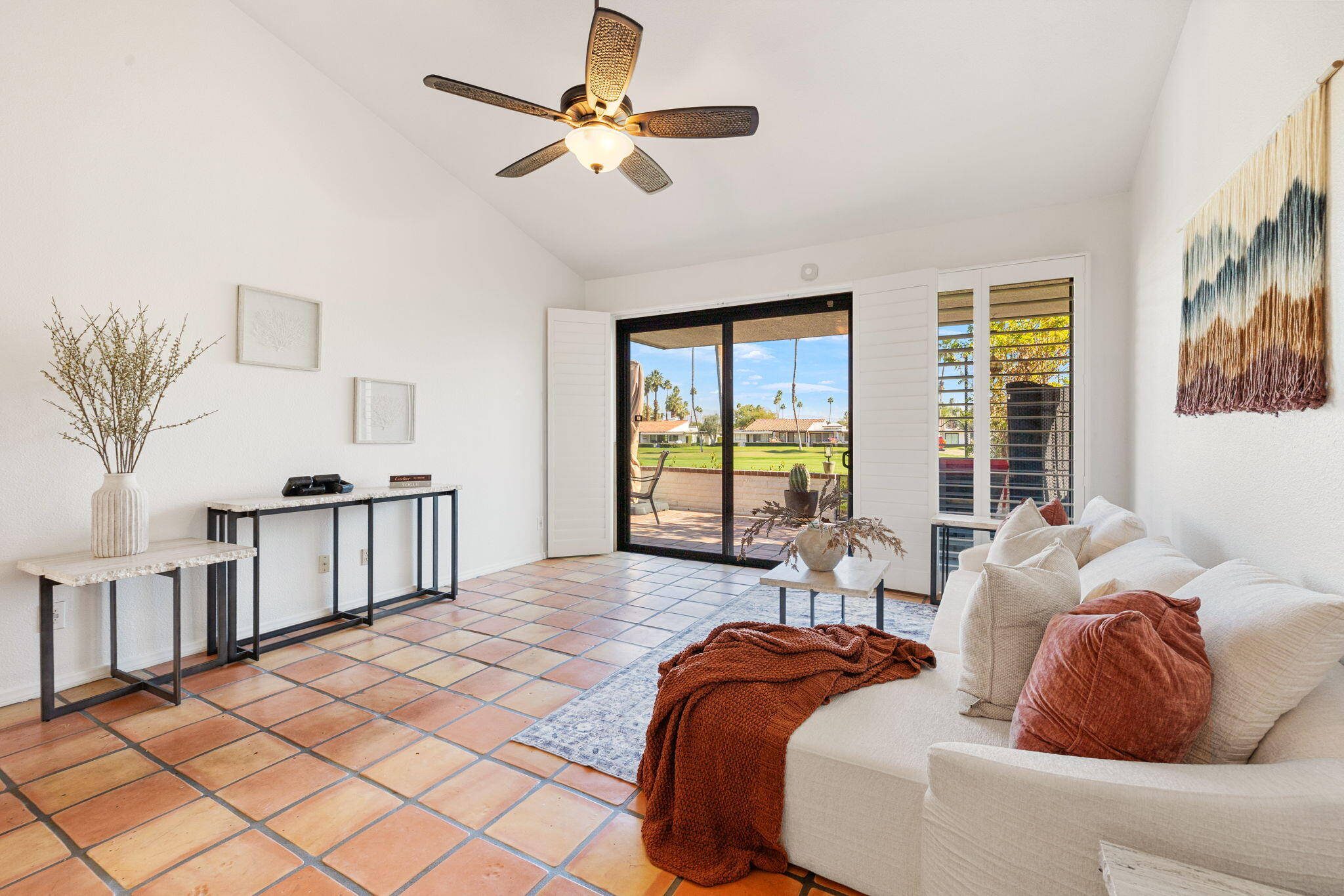 175 Torremolinos Drive Rancho Mirage, CA 92270 - Photo 10 of 60 32-web-or-mls-AM4A8053