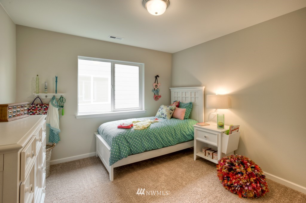6331 Southeast 5th Place, Unit 12 Renton, WA 98059 - Photo 18 of 26