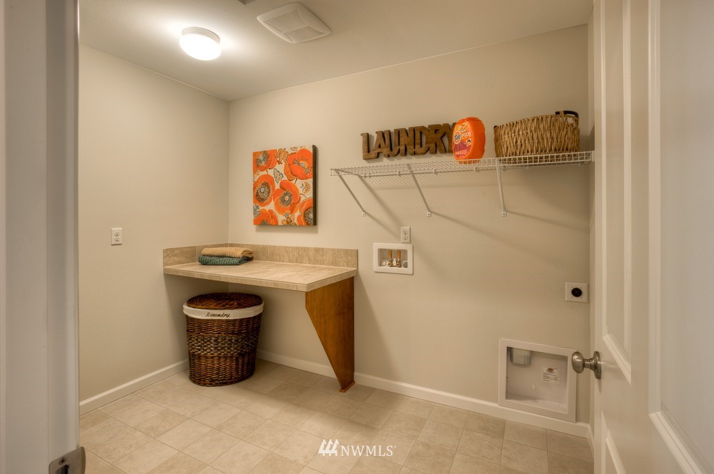 6331 Southeast 5th Place, Unit 12 Renton, WA 98059 - Photo 20 of 26