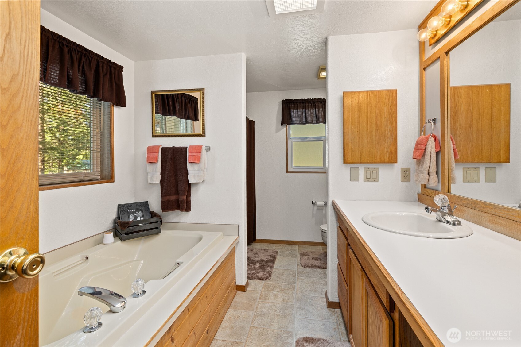 6160 Upper Peoh Point Road Cle Elum, WA 98922 - Photo 16 of 30