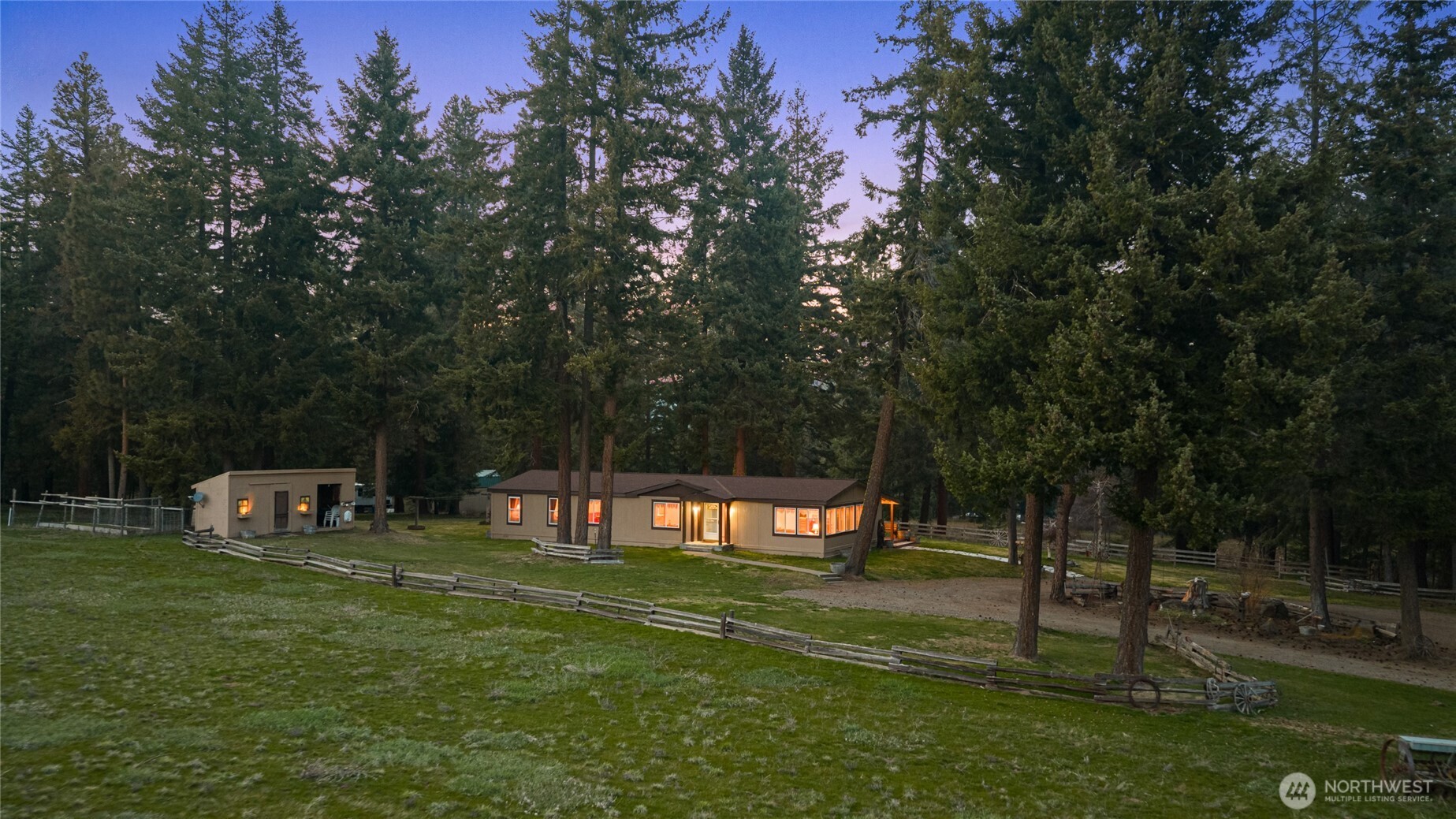 6160 Upper Peoh Point Road Cle Elum, WA 98922 - Photo 27 of 30