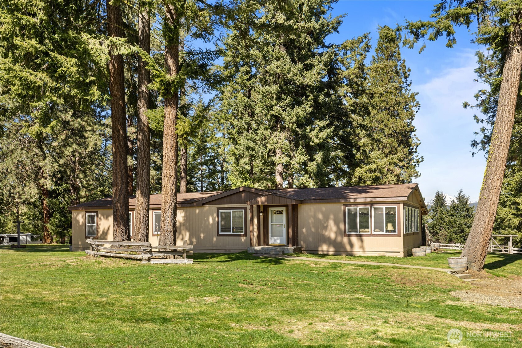 6160 Upper Peoh Point Road Cle Elum, WA 98922 - Photo 28 of 30