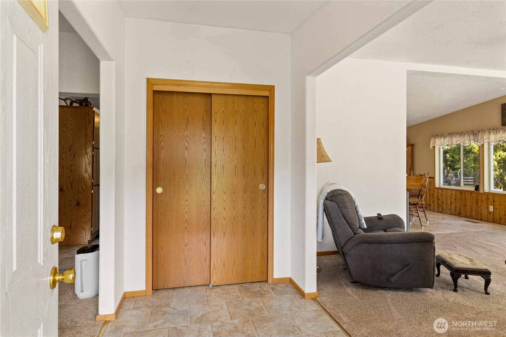 6160 Upper Peoh Point Road Cle Elum, WA 98922 - Photo 3 of 30