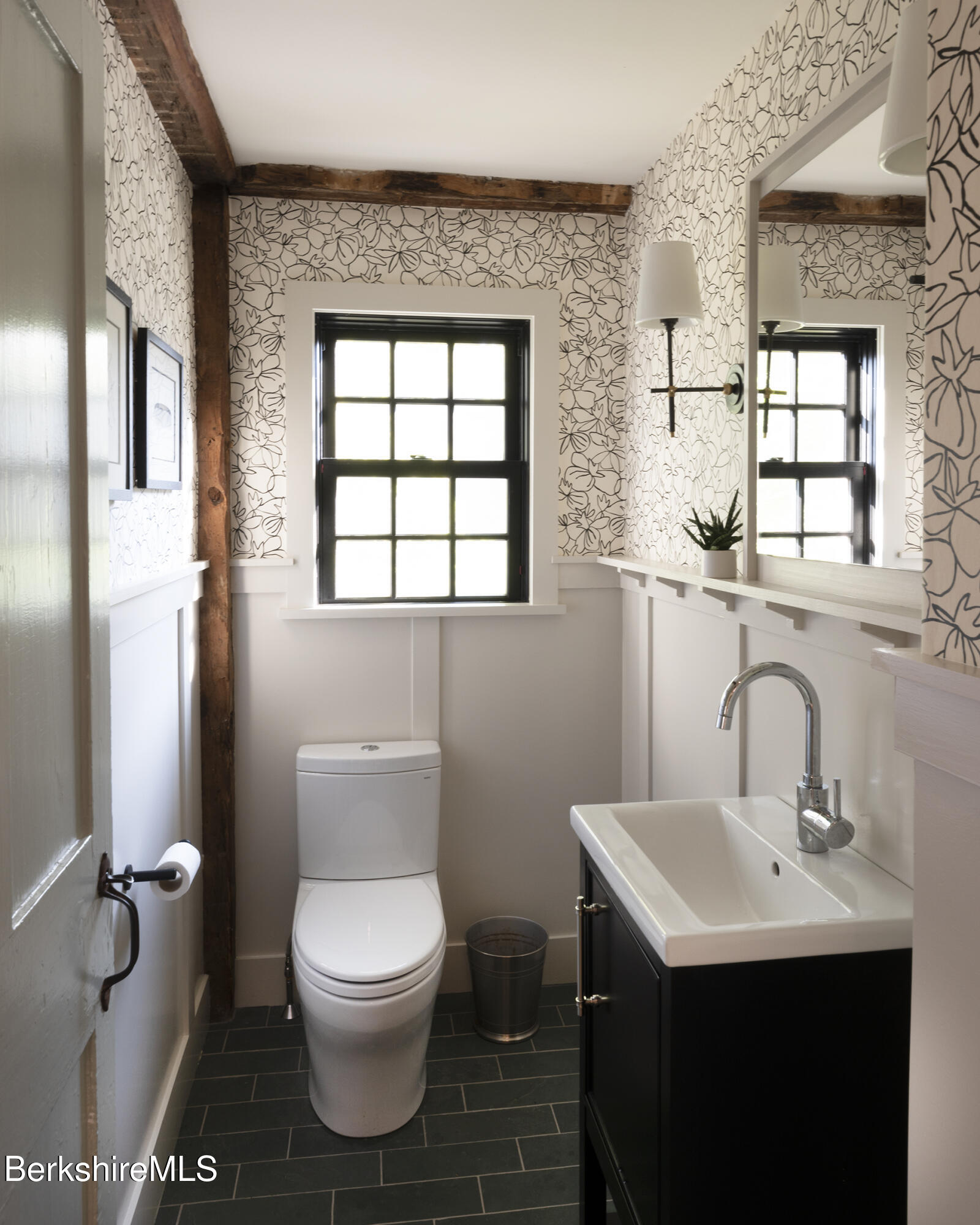 112 Ford Hill Road Rowe, MA 01367 - Photo 10 of 14 DSC_0332_e_small