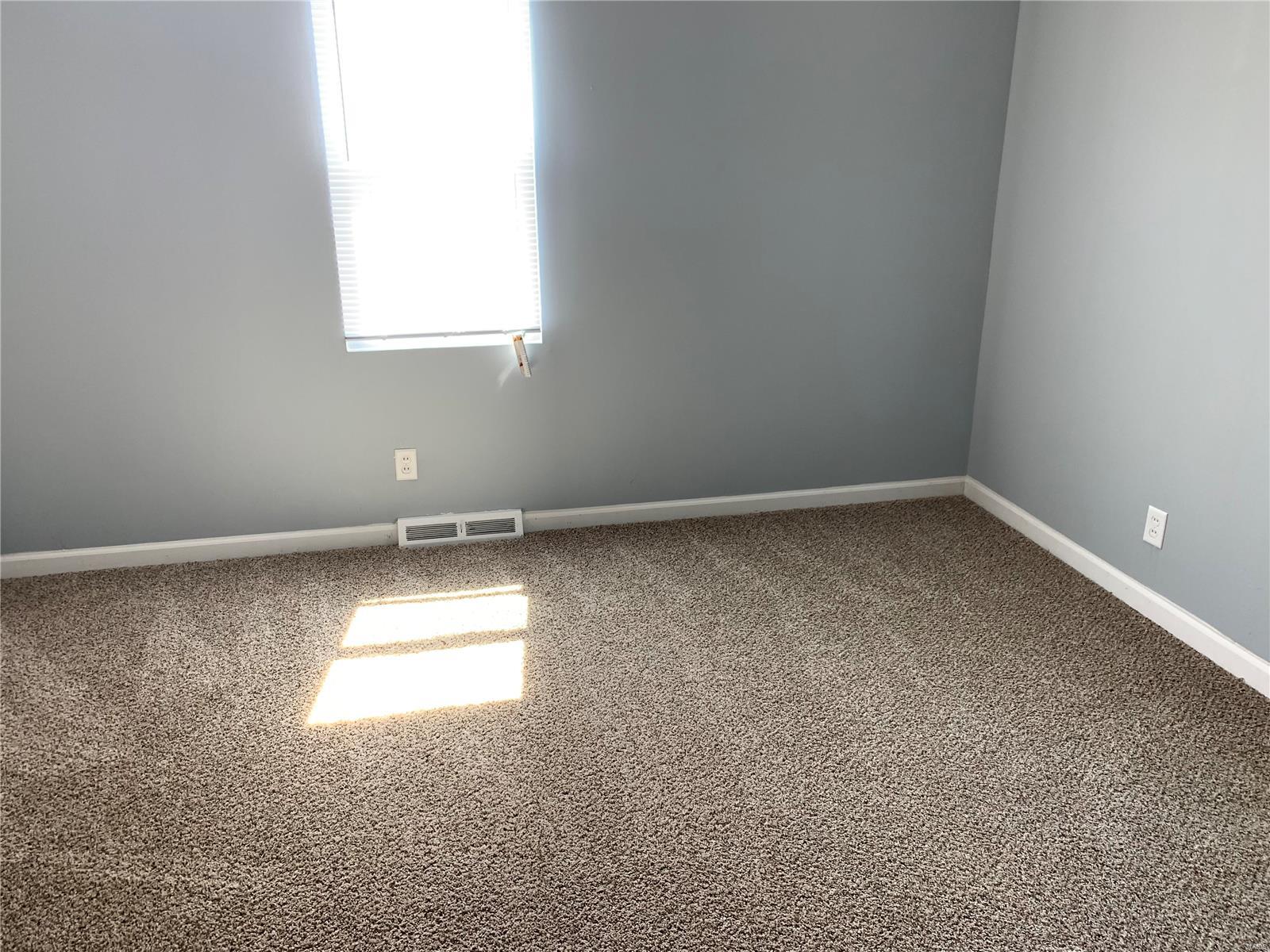 3799 Fee Fee Road Bridgeton, MO 63044 - Photo 14 of 16 Gallery Image 14