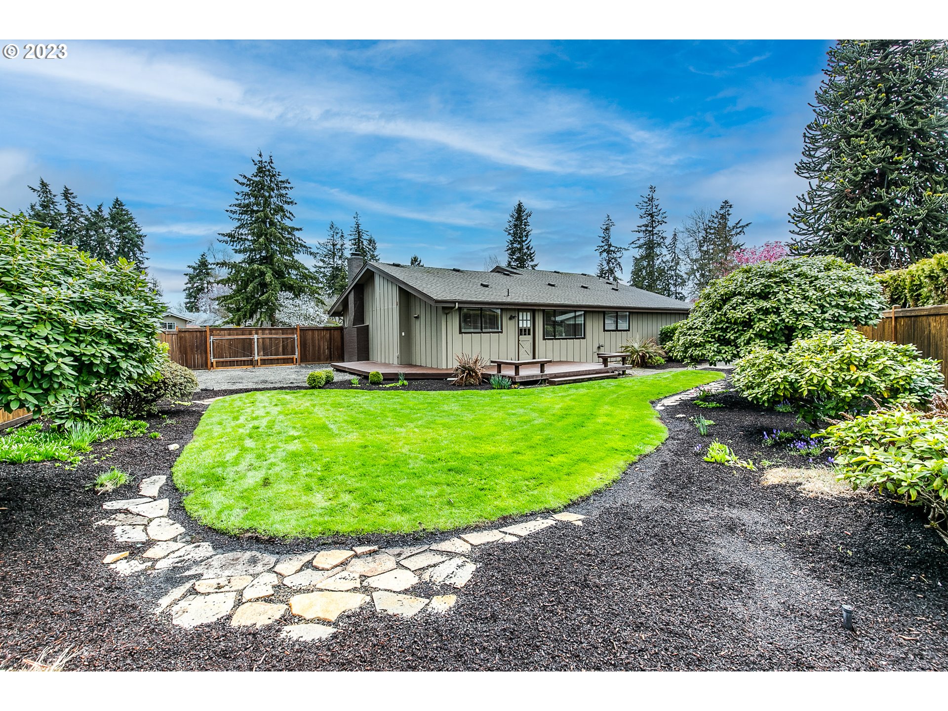 4467 Hyacinth Street Eugene, OR 97404 - Photo 40 of 48