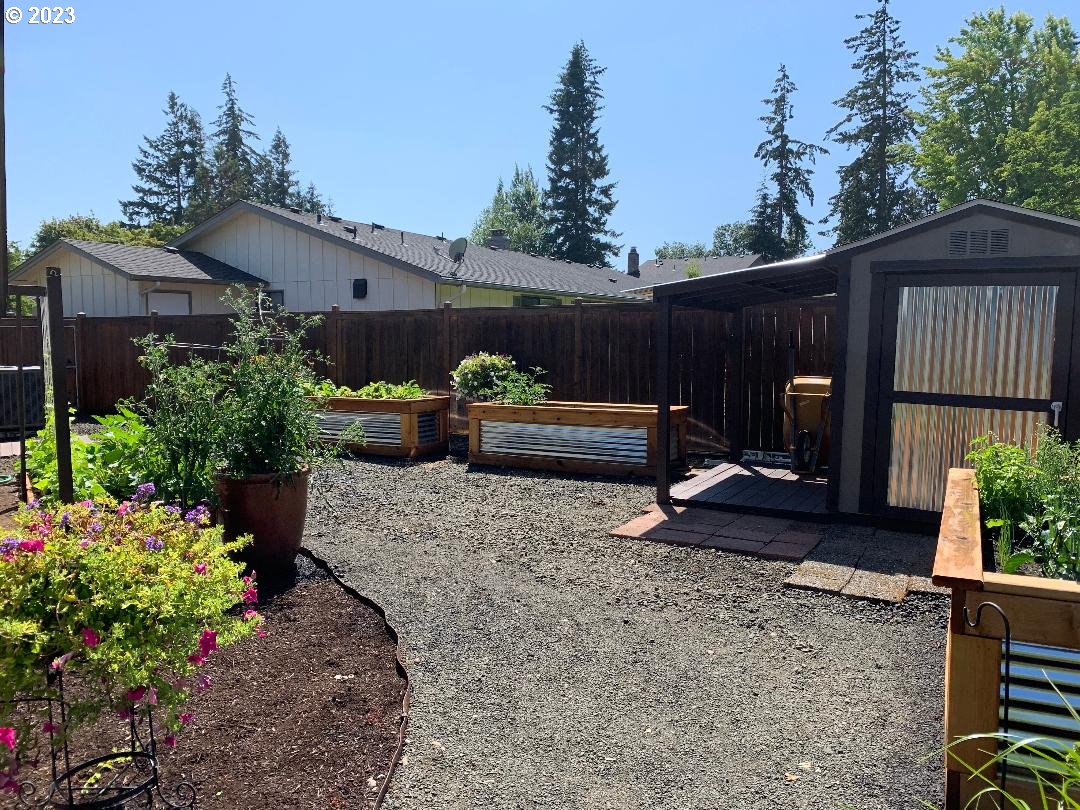 4467 Hyacinth Street Eugene, OR 97404 - Photo 47 of 48