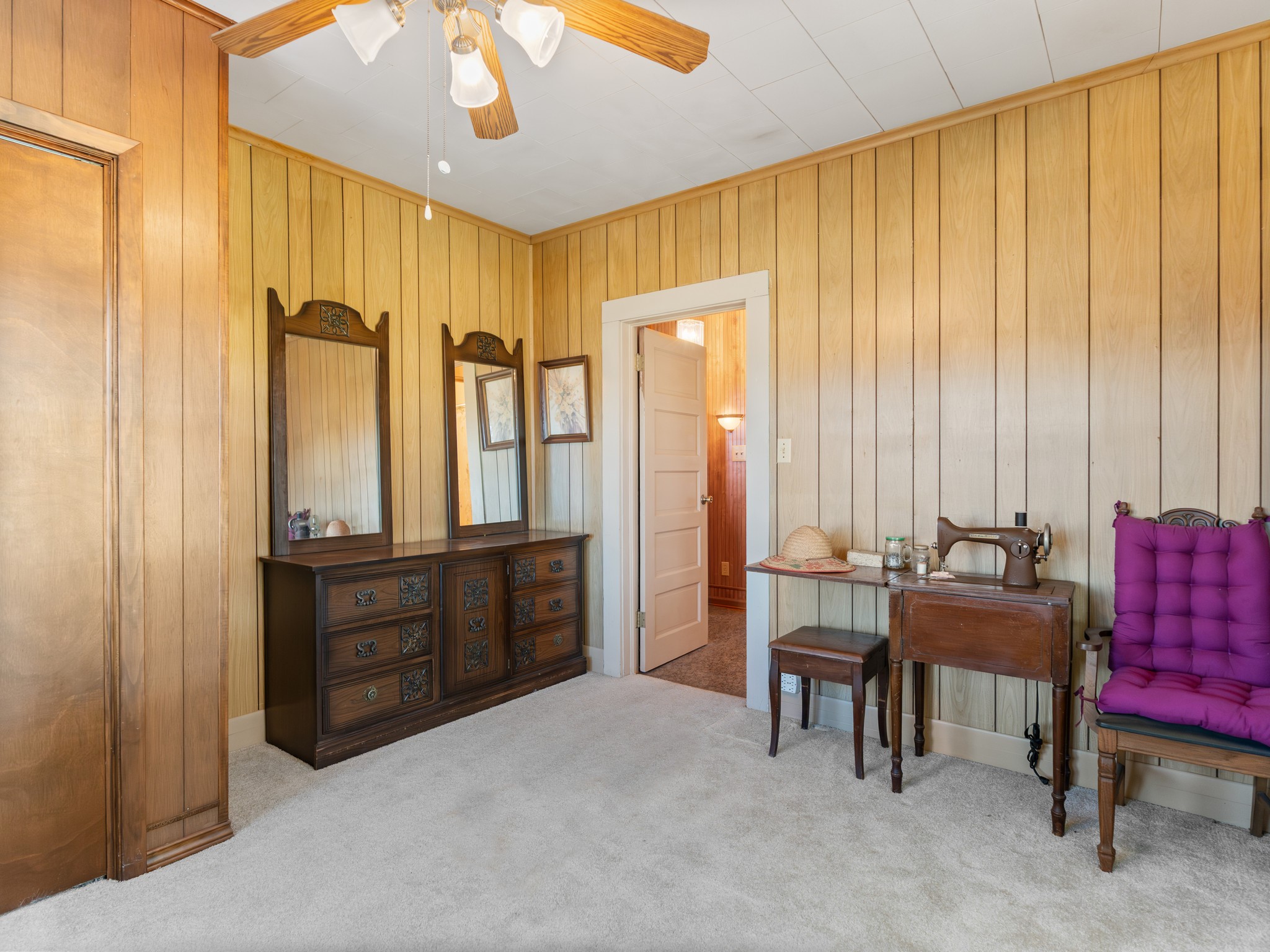 14309 Vrlla Road Guy, TX 77444 - Photo 28 of 41 a room with furniture and a window
