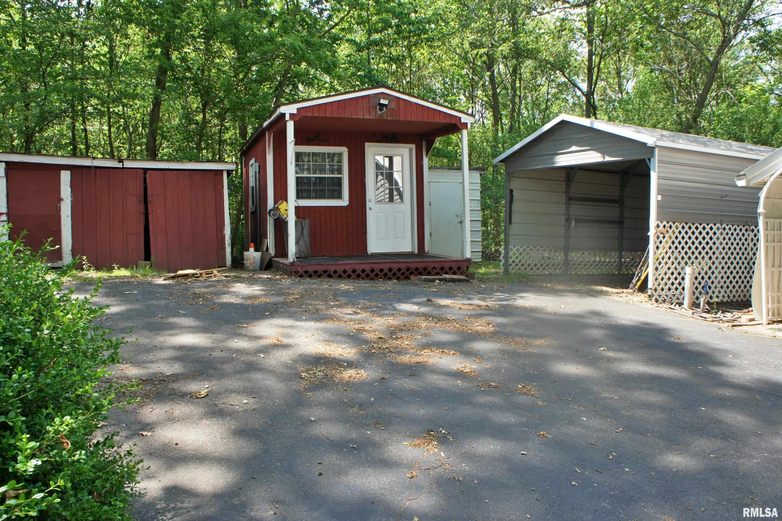 4231 Rosebud Road Metropolis, IL 62960 - Photo 8 of 46