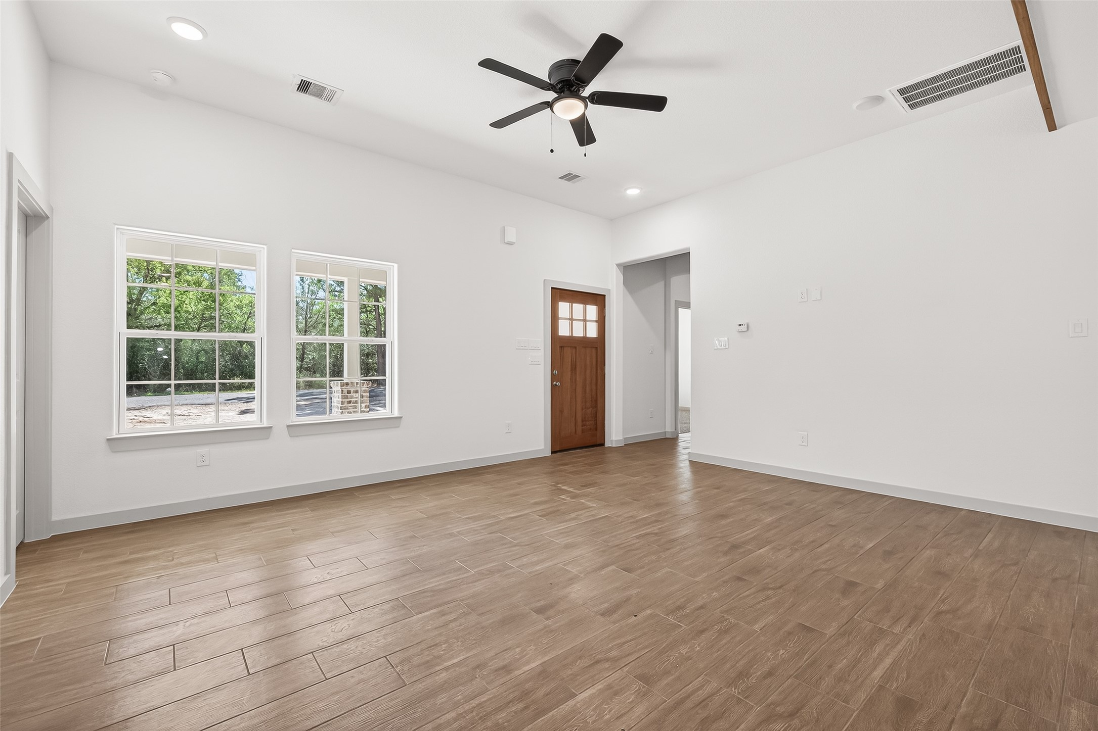 25136 Armagh Road Hempstead, TX 77445 - Photo 9 of 50