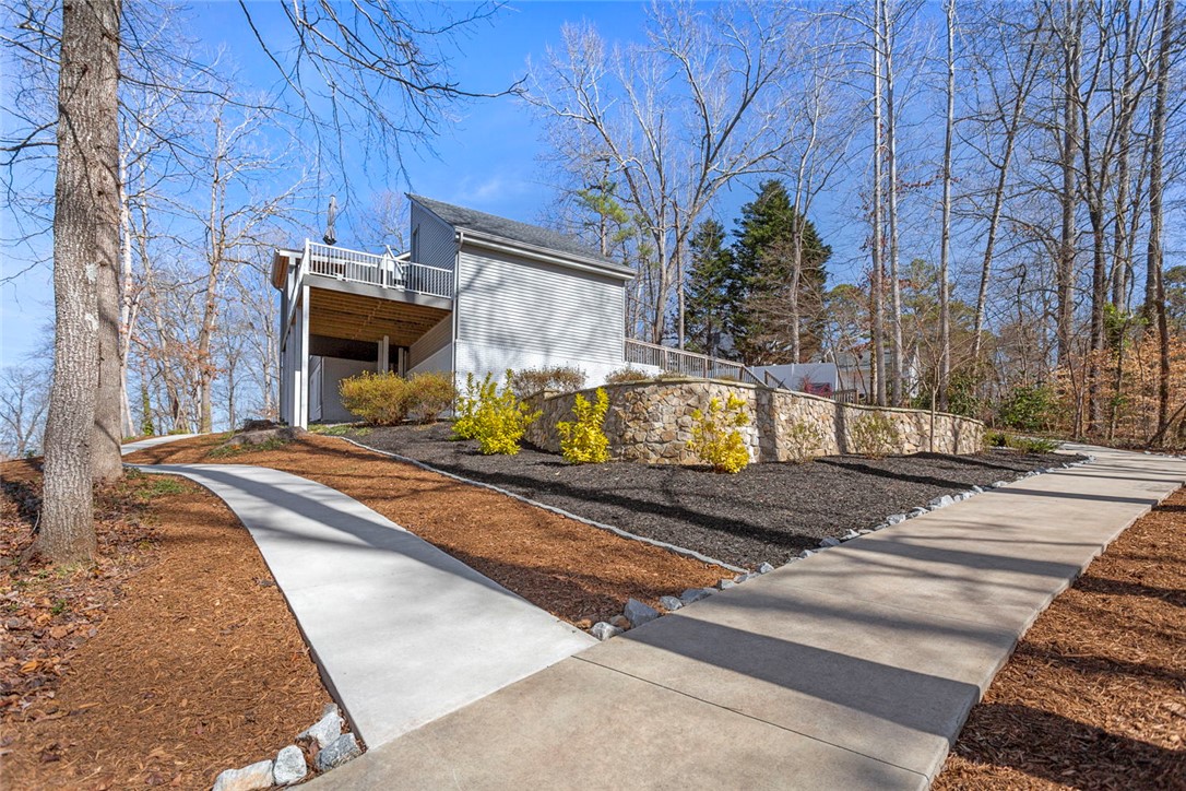 3 Cayuga Court Seneca, SC 29672 - Photo 35 of 39