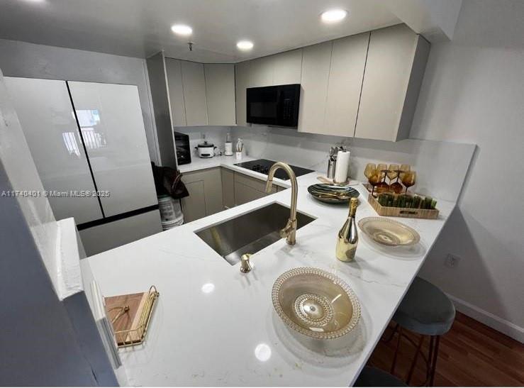 540 Brickell Key Drive, Unit 728 Miami, FL 33131 - Photo 14 of 24