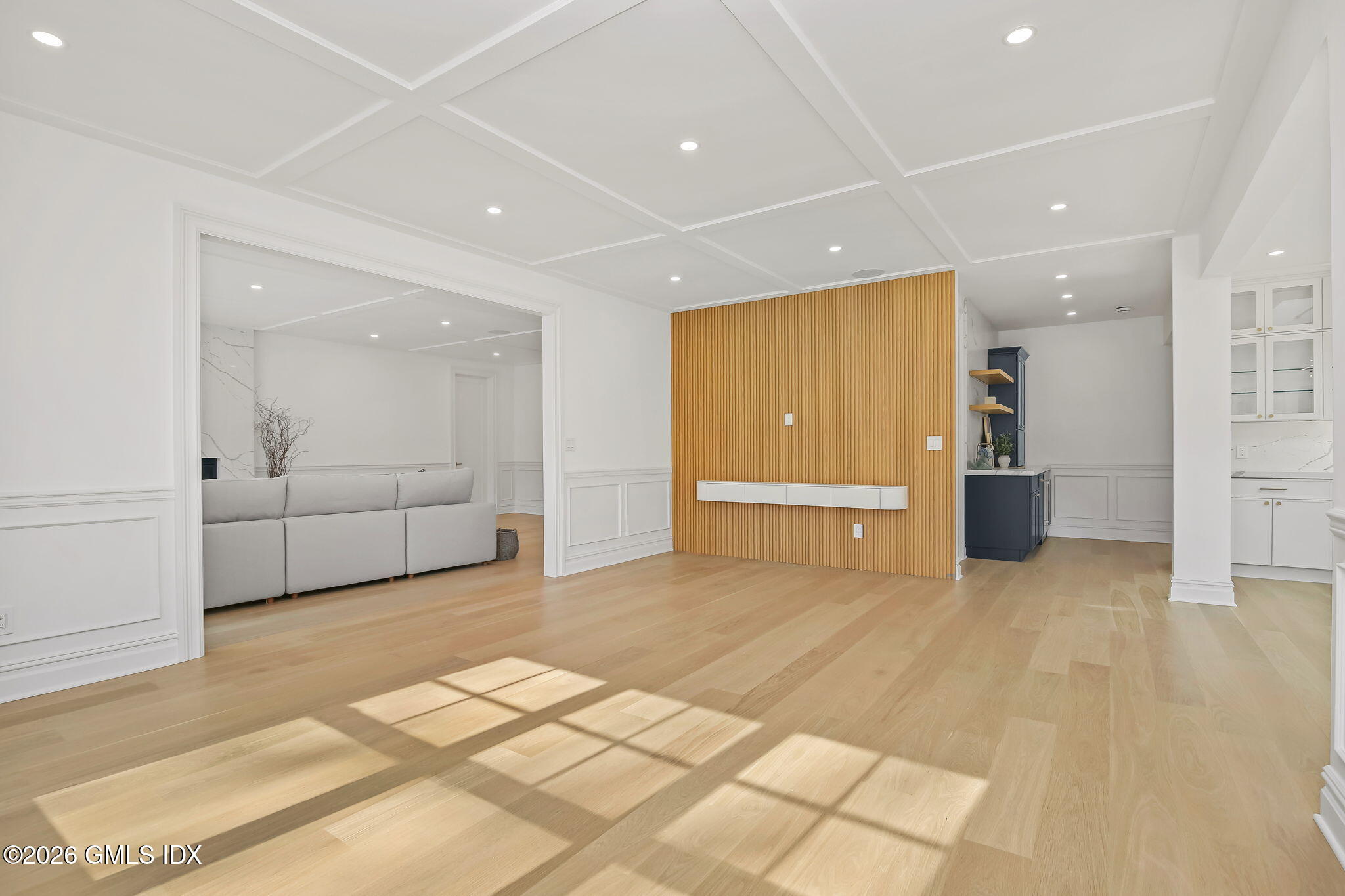 7 Bailiwick Road Greenwich, CT 06831 - Photo 20 of 42 a view of an empty room