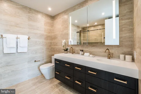 $9,060 | 1401 Spruce Street, Unit 3BED B, Philadelphia, PA 19102