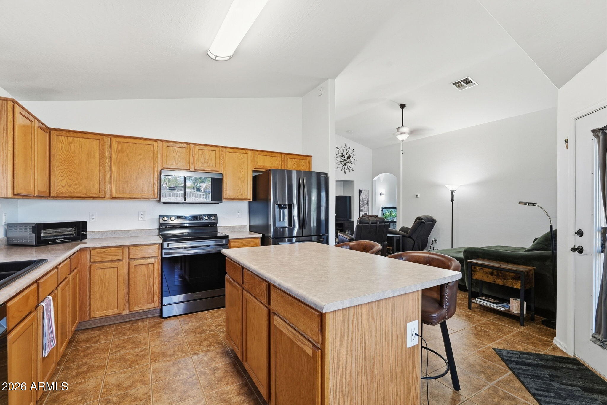 10712 West Granada Road Avondale, AZ 85392 - Photo 12 of 35 ListerPros_012