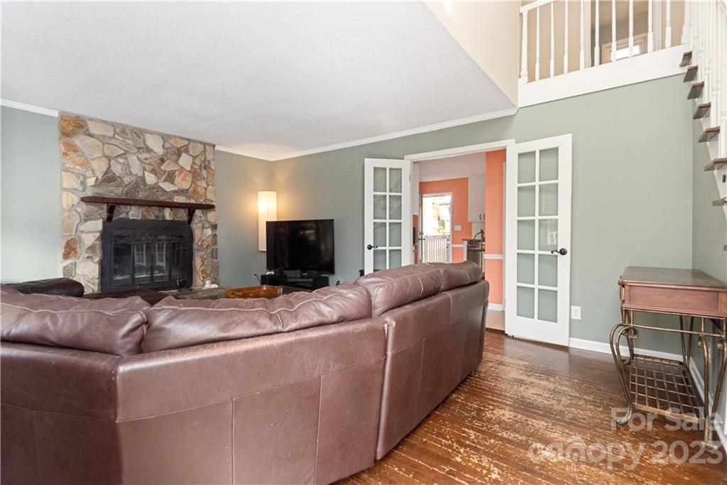 8415 Barncliff Road Charlotte, NC 28227 - Photo 4 of 20 Gallery Image 4