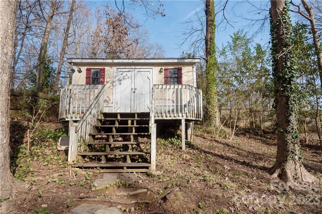 8415 Barncliff Road Charlotte, NC 28227 - Photo 8 of 20 Gallery Image 8
