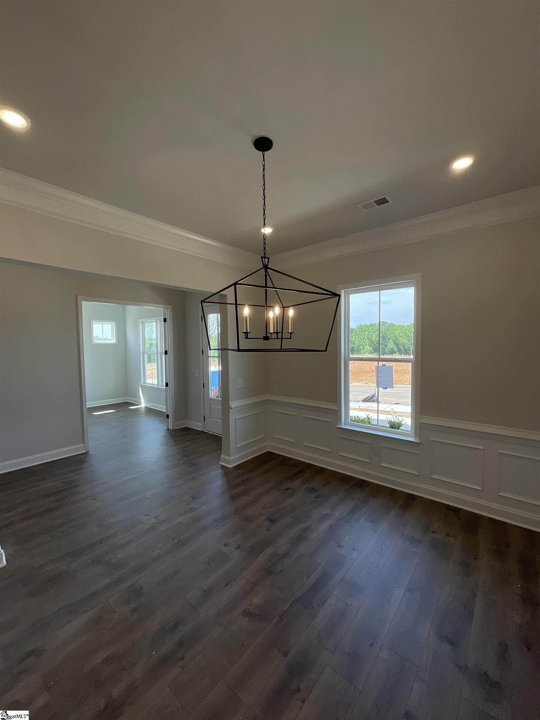401 Rustic Outland Drive Simpsonville, SC 29681 - Photo 7 of 31