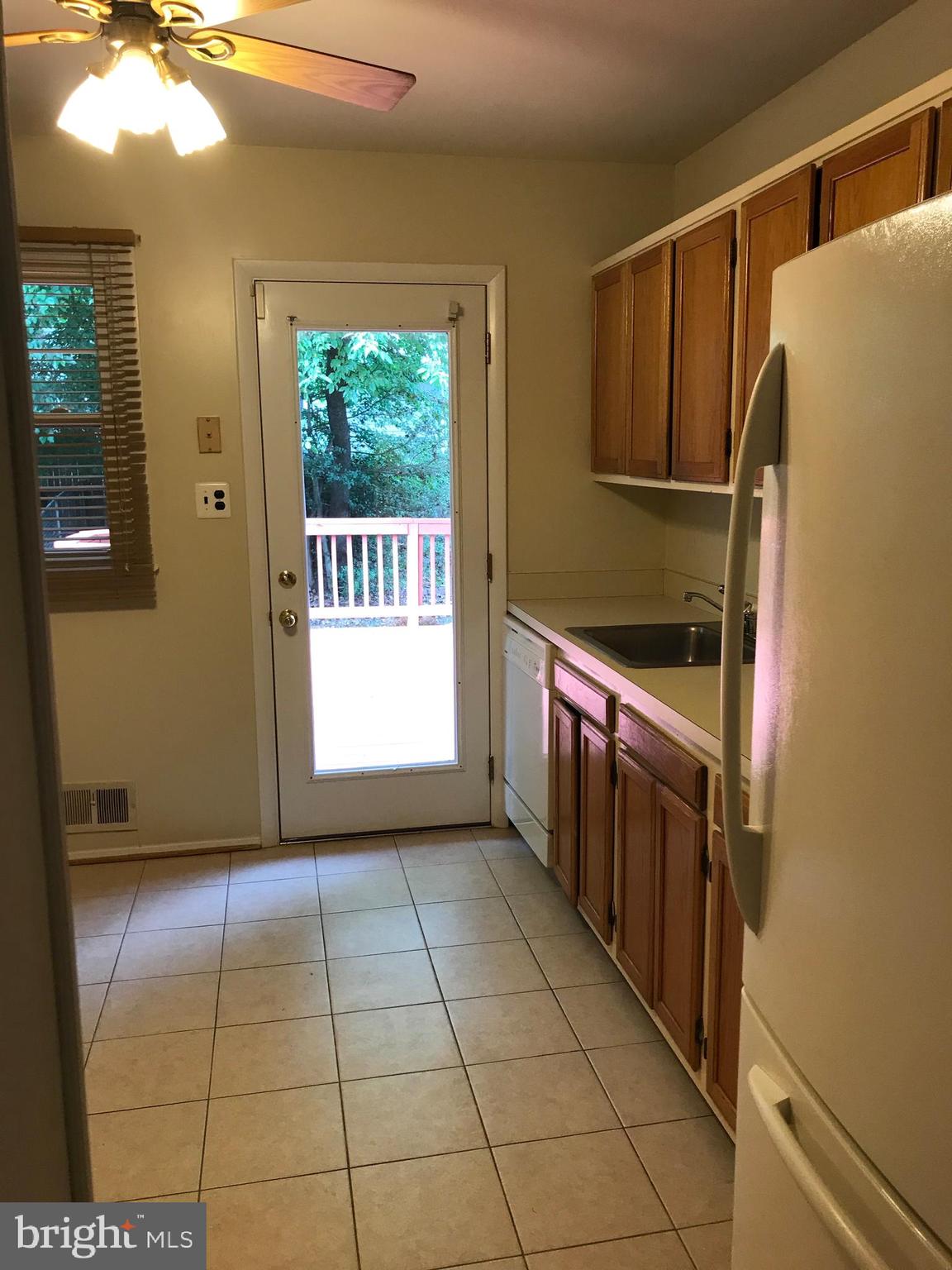 1308 Gresham Road Silver Spring, MD 20904 - Photo 3 of 25 Kitchen