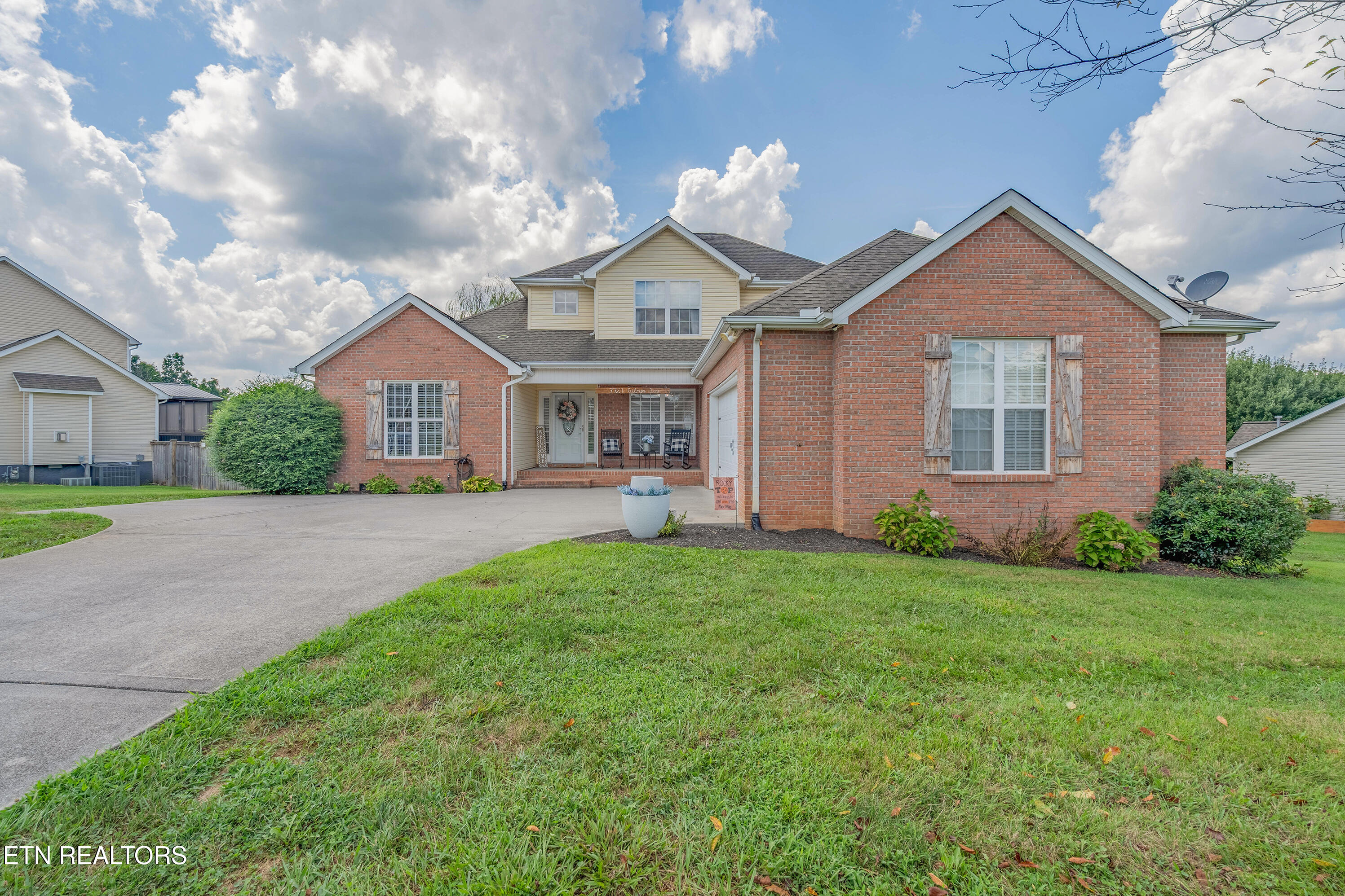 7721 Gilmore Lane Corryton, TN 37721 - Photo 2 of 40 A7304608-HDR