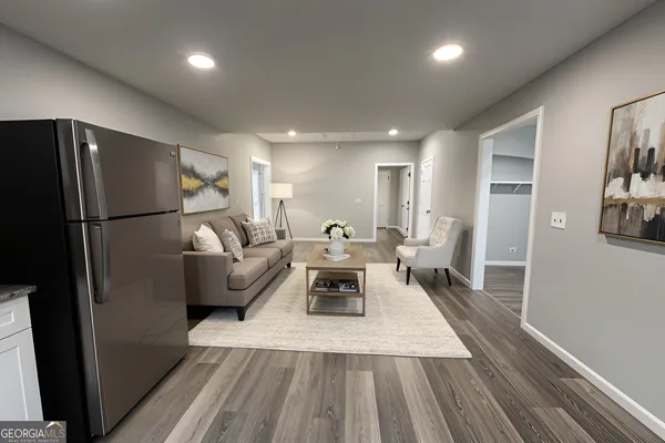 $1,850 | 30 East Kimble Street, Newnan, GA 30263
