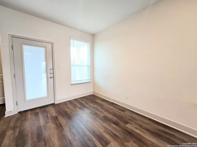 $1,575 | 13522 Tulipwood Nook, San Antonio, TX 78253