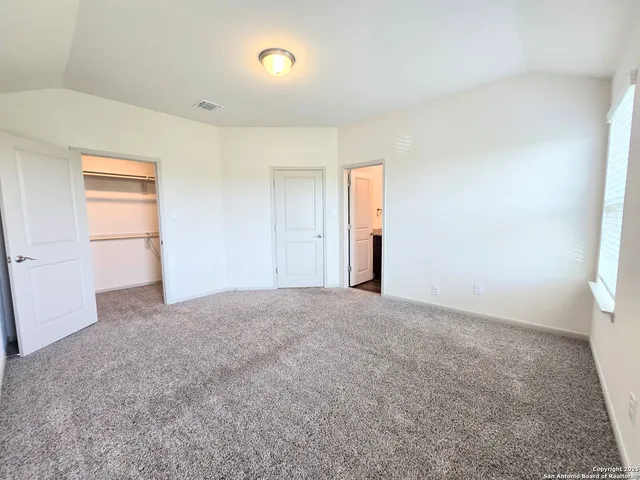 $1,575 | 13522 Tulipwood Nook, San Antonio, TX 78253