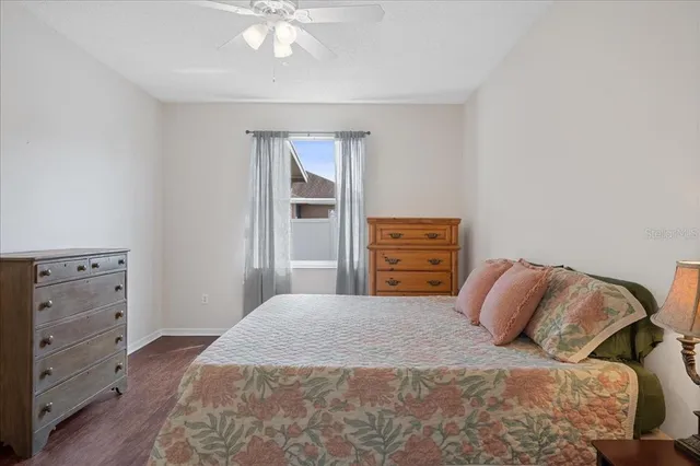 $369,900 | 440 Sand Ridge Drive, Valrico, FL 33594