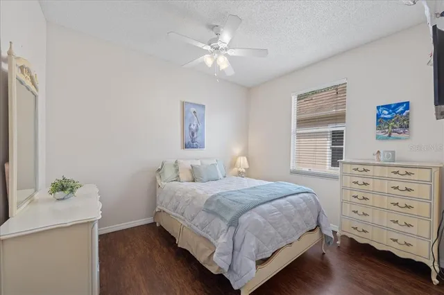 $369,900 | 440 Sand Ridge Drive, Valrico, FL 33594