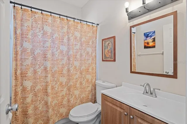 $369,900 | 440 Sand Ridge Drive, Valrico, FL 33594