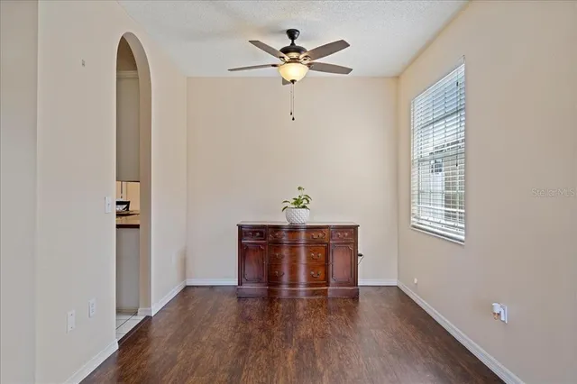 $369,900 | 440 Sand Ridge Drive, Valrico, FL 33594