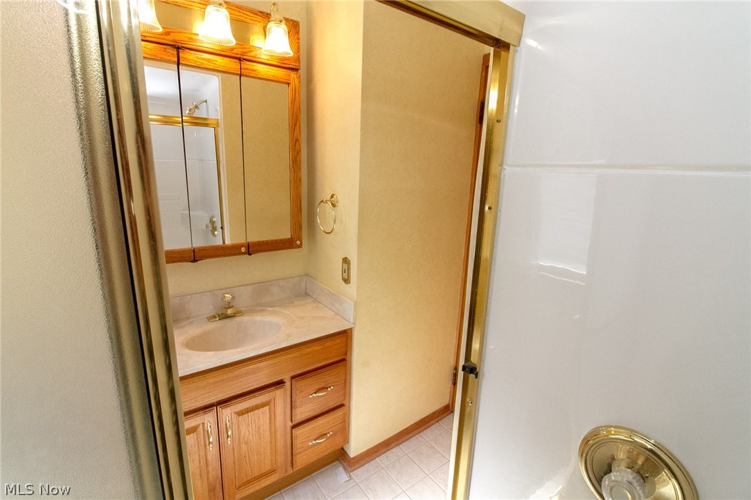 349 Clarmont Road Eastlake, OH 44095 - Photo 22 of 32