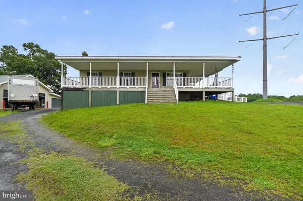 $445,980 | 18628 Springs Road, Jeffersonton, VA 22724