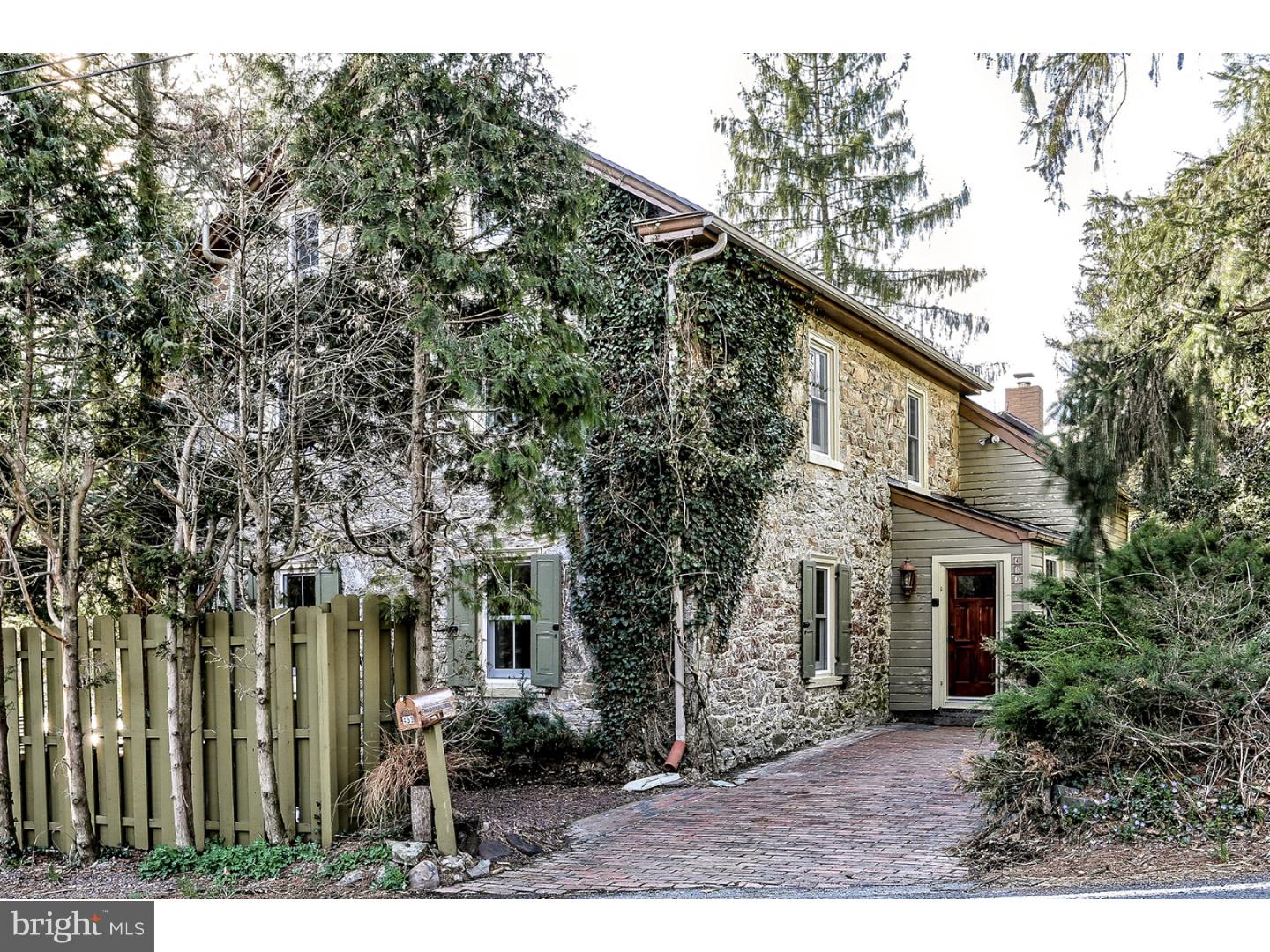453 Charming Forge Road Robesonia, PA 19551 - Photo 1 of 25 Gallery Image 1