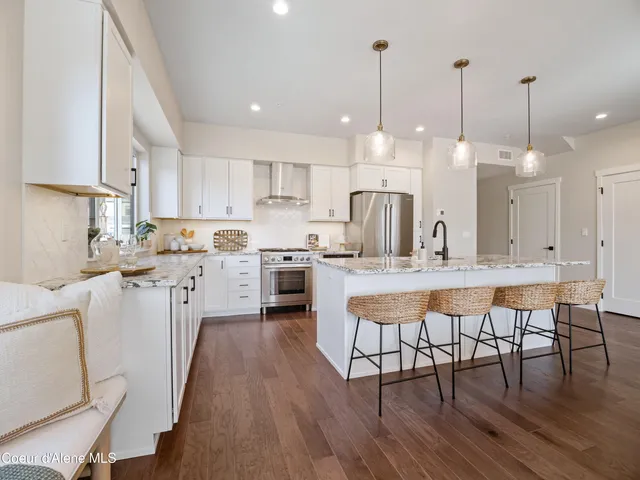 $750,000 | 1031 East RR Avenue, Post Falls, ID 83854