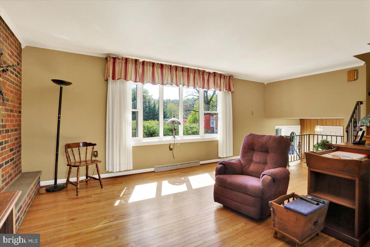 324 Ashley Drive Reading, PA 19607 - Photo 15 of 39 a living room with furniture and a large window