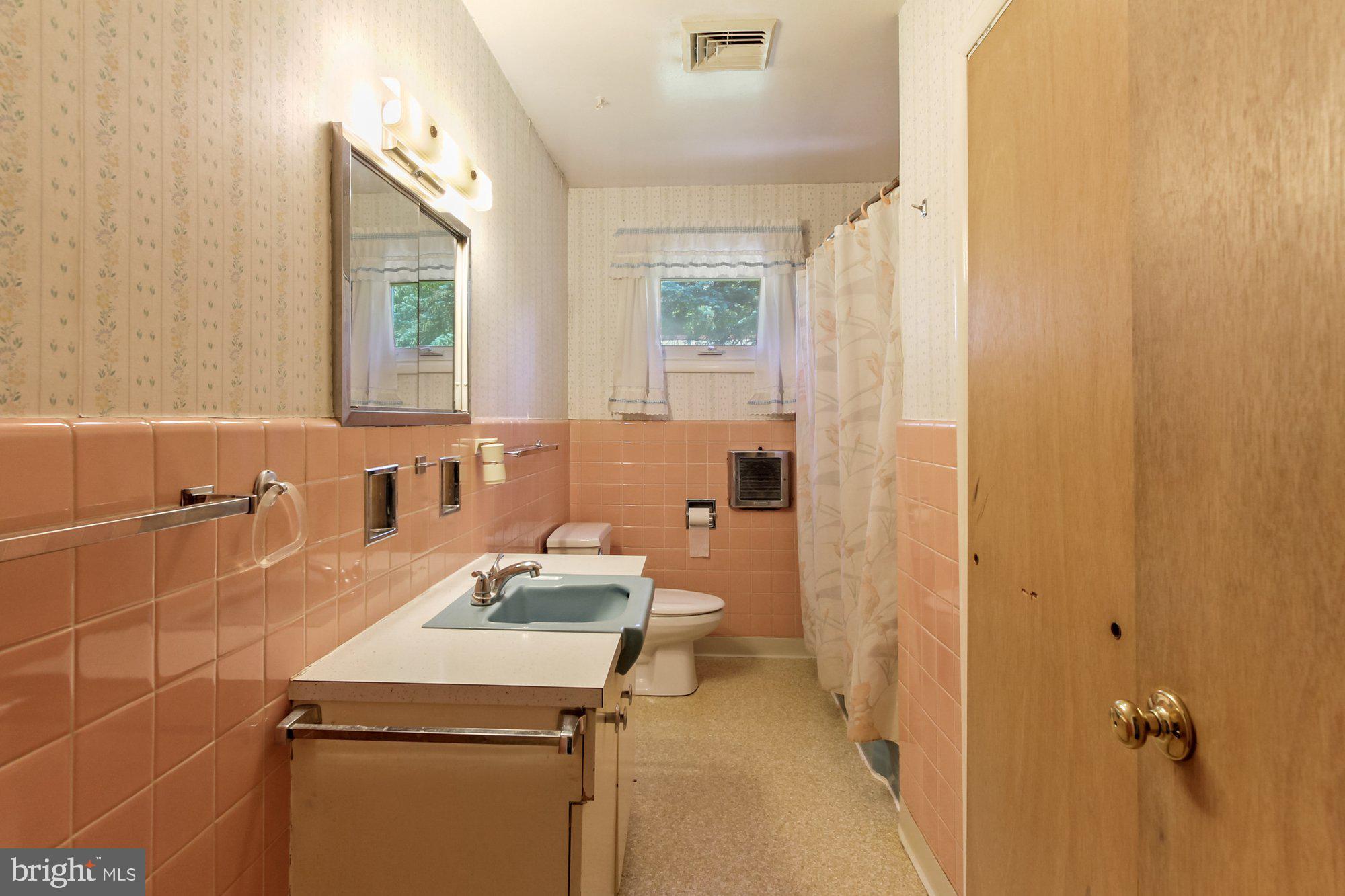 3006 Curtis Road Sinking Spring, PA 19608 - Photo 12 of 26