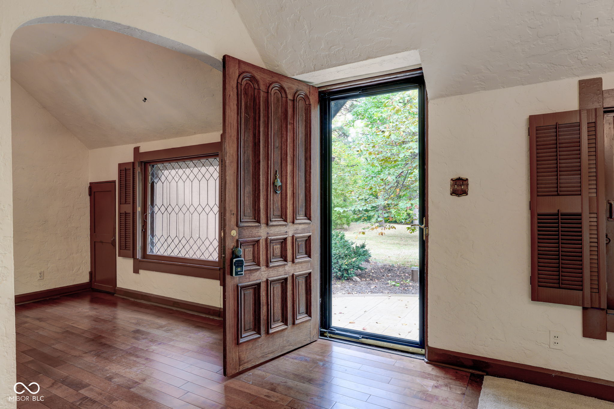 9850 Towne Road Carmel, IN 46032 - Photo 7 of 87 Gallery Image 7