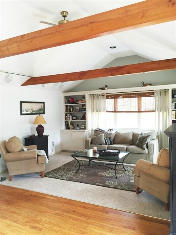 122 Sea Road Kennebunk, ME 04043 - Photo 4 of 21 Photo