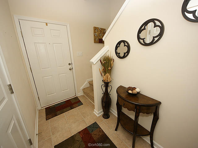 350 Iveson Road Summerville, SC 29486 - Photo 4 of 32 Foyer