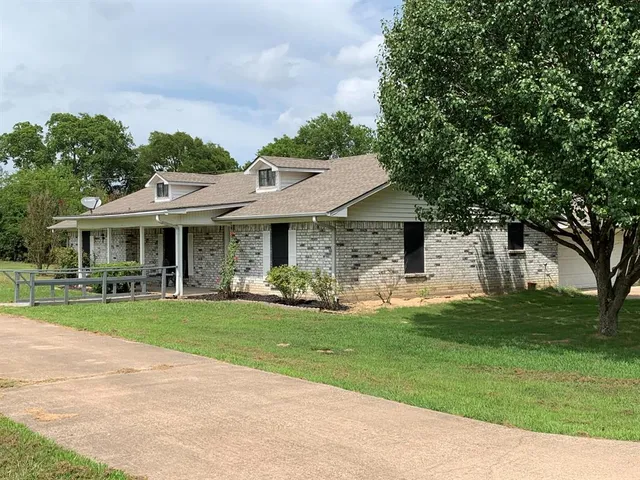 $2,250 | 590 County Road 1570, Alba, TX 75410