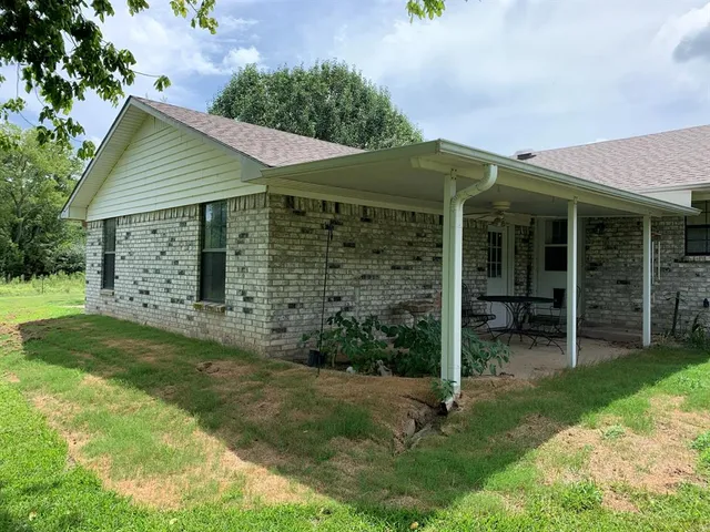 $2,250 | 590 County Road 1570, Alba, TX 75410
