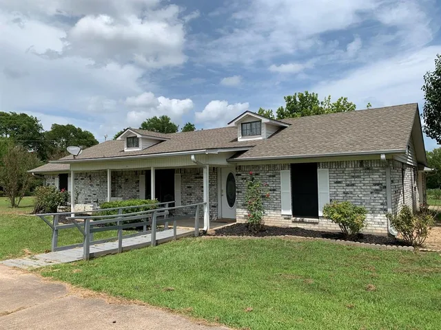 $2,250 | 590 County Road 1570, Alba, TX 75410