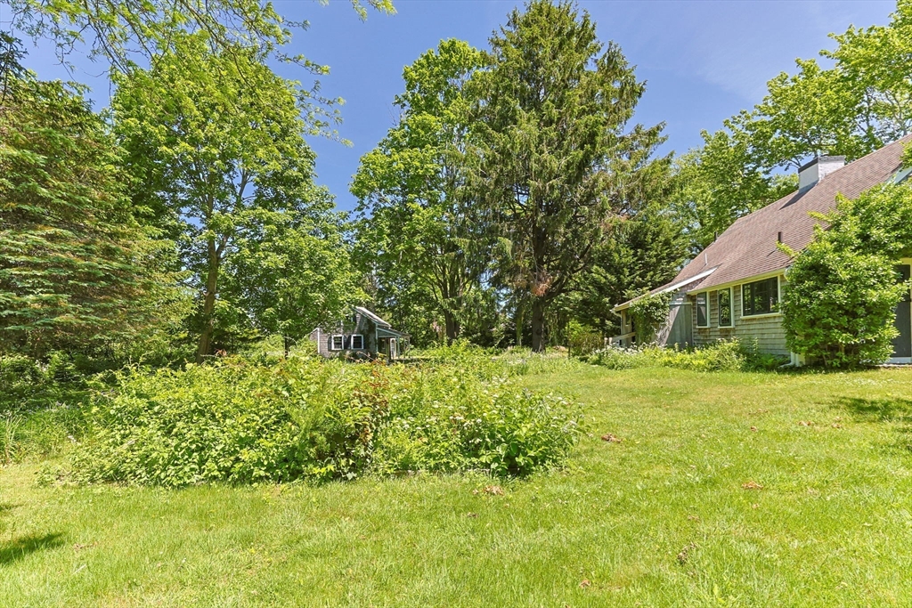 417 Commerce Road Barnstable, MA 02630 - Photo 28 of 36