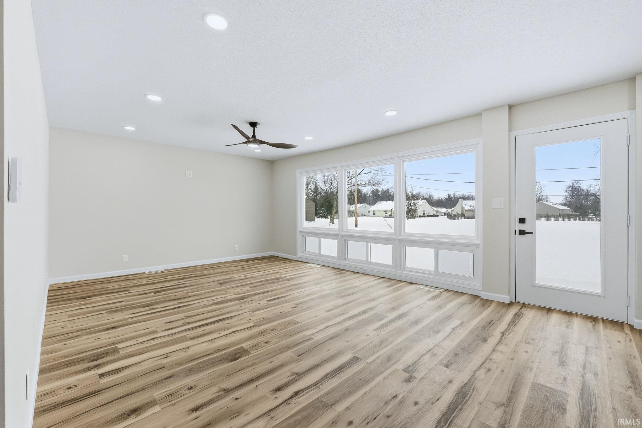 6518 Hazelett Road Fort Wayne, IN 46835 - Photo 6 of 28